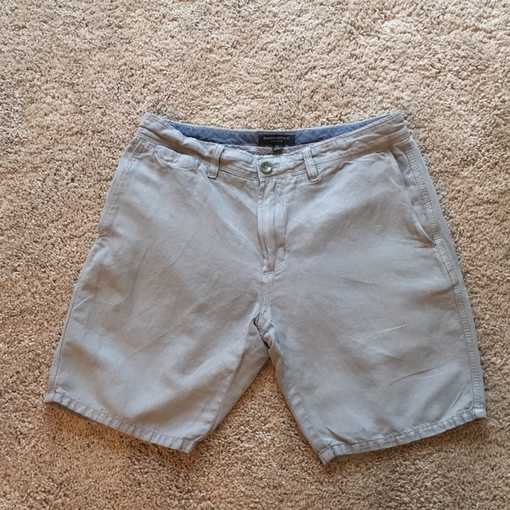 Banana Republic Aiden Short